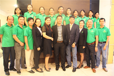 Some pictures of the personnel of Le Xi Company