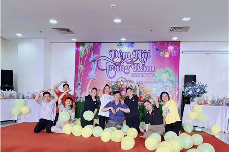 EXCITING "FULL MOON FESTIVAL NIGHT" MID-AUTUMN IN 2023 AT SHP PLAZA  APARTMENT AREA - HAI PHONG